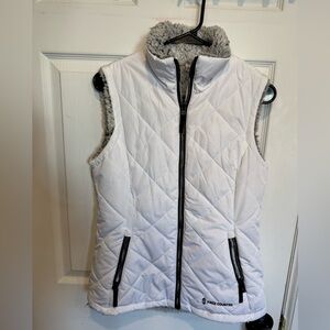 Free Country Women's Light Gray Quilted Vest